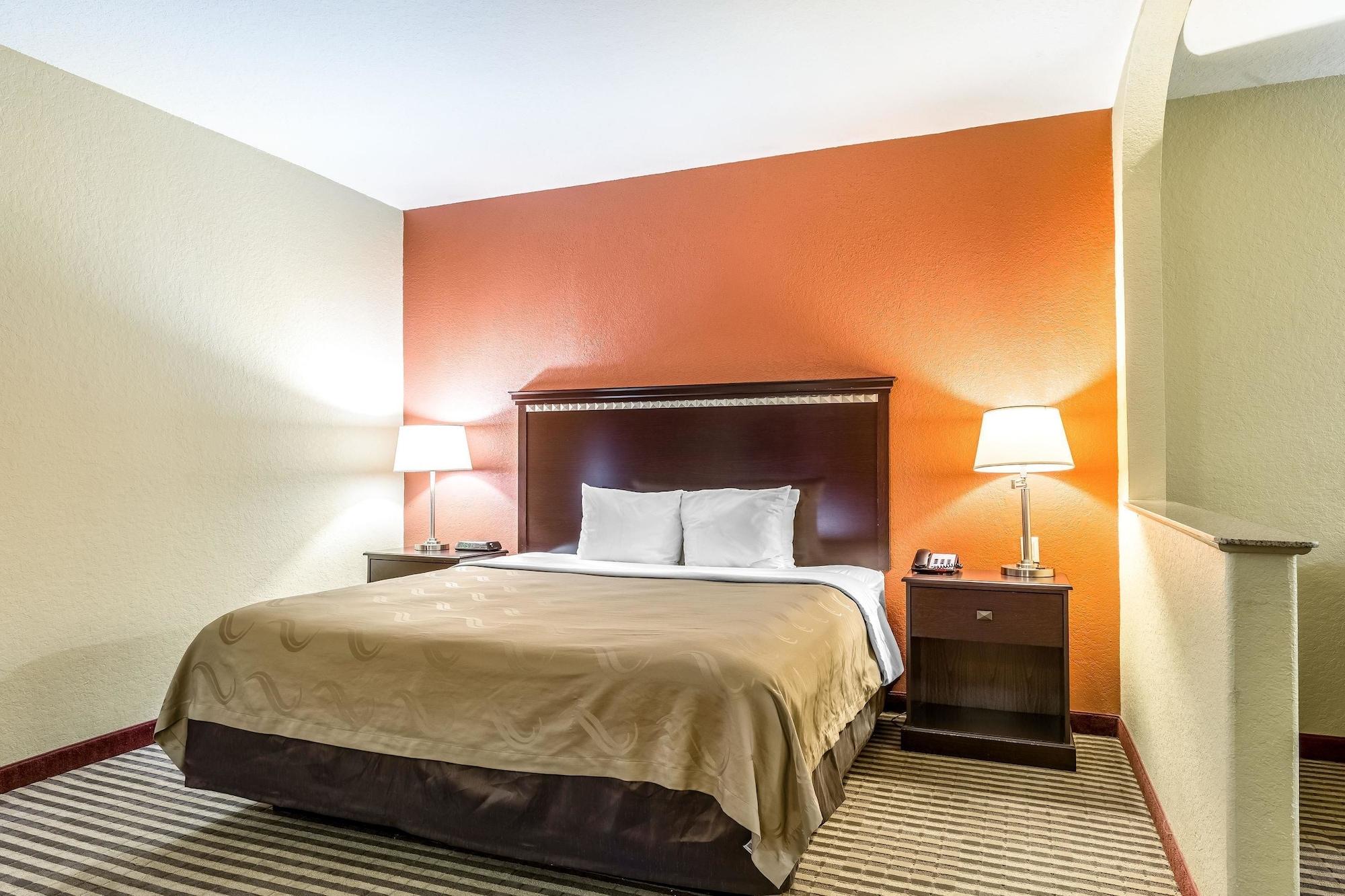 Quality Suites North Houston - Spring Westfield Bagian luar foto