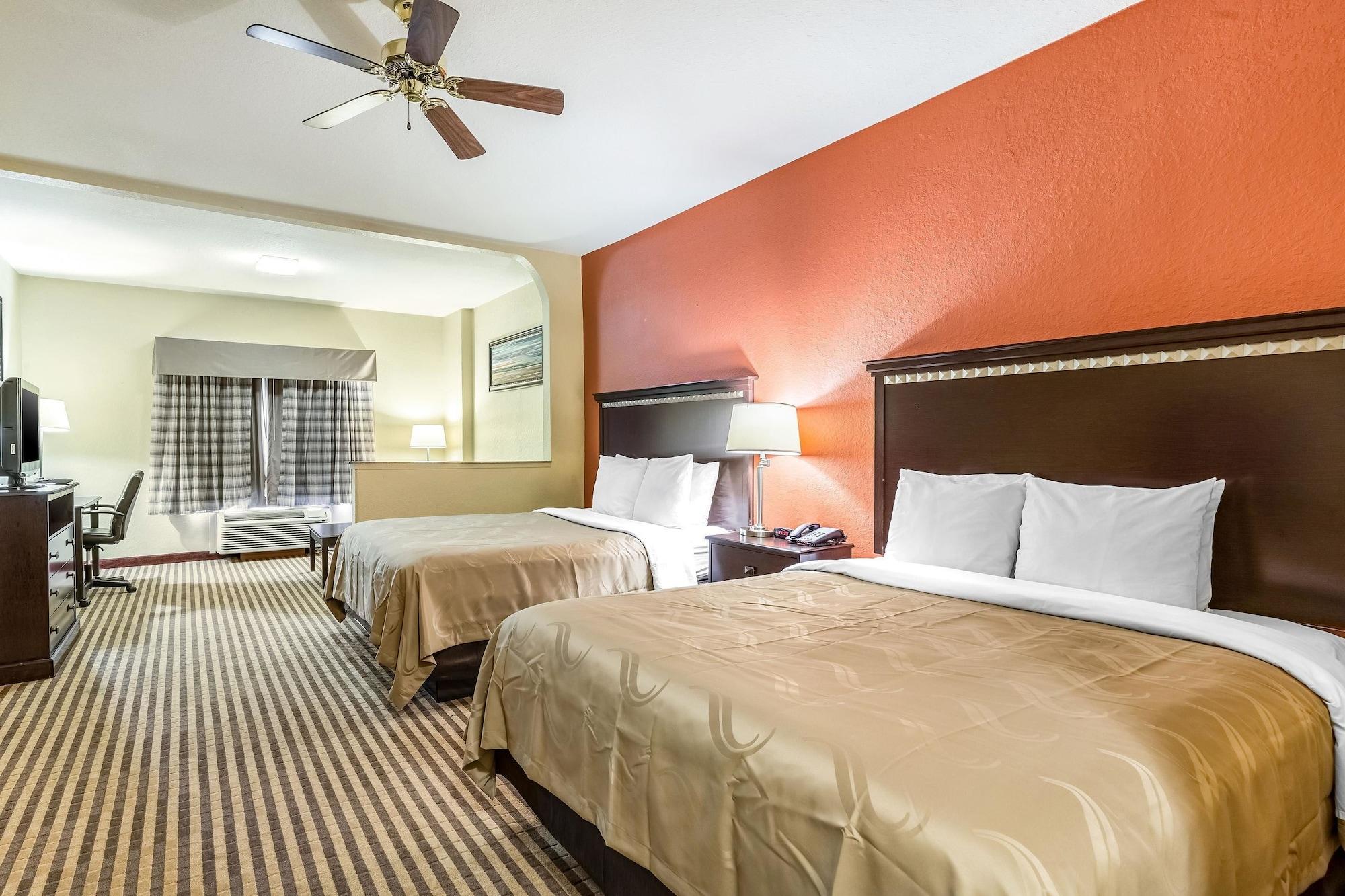 Quality Suites North Houston - Spring Westfield Bagian luar foto