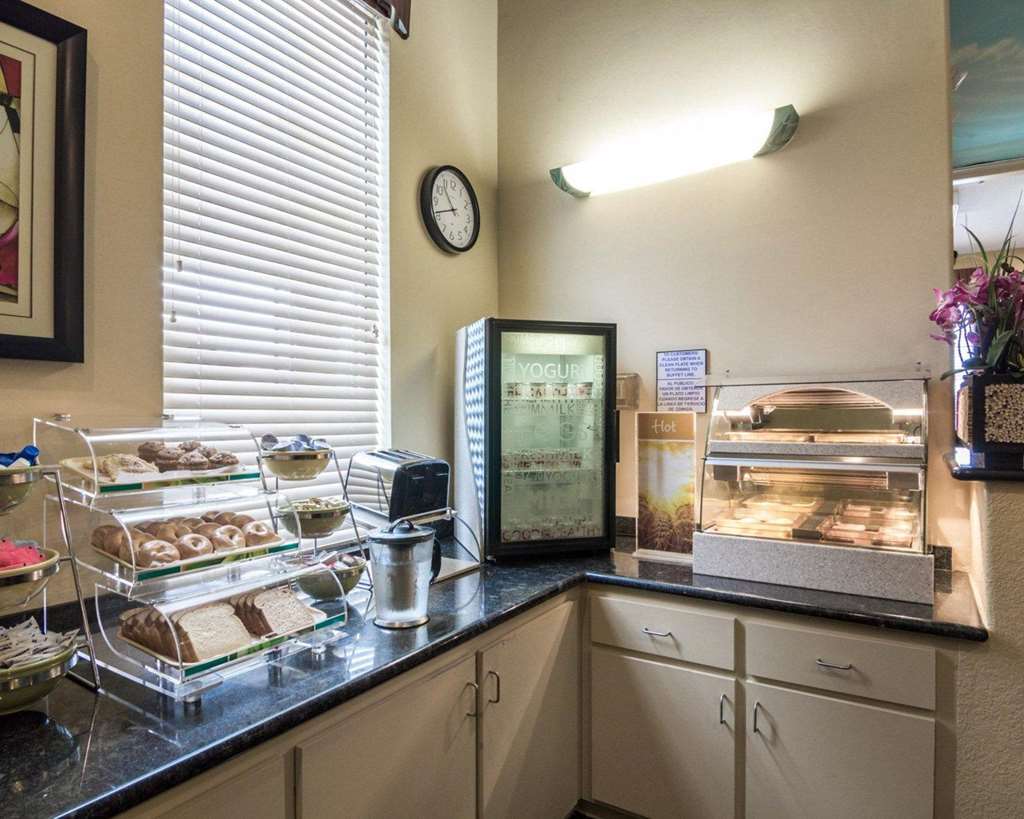 Quality Suites North Houston - Spring Westfield Restoran foto