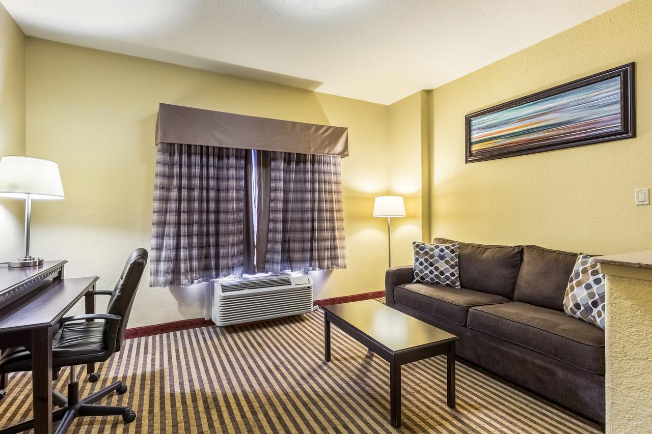Quality Suites North Houston - Spring Westfield Bagian luar foto